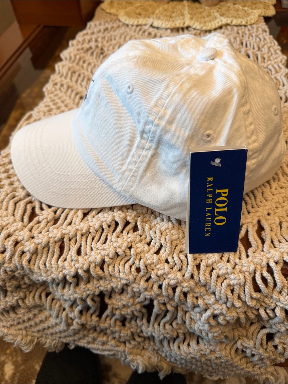 Polo by Ralph Lauren White Baseball Cap with Navy Polo Player Logo - Picture 2 of 5